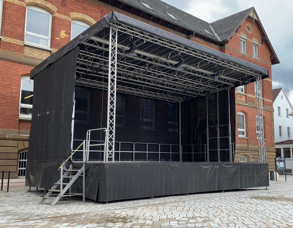 Mobile Trailer Stage Hire Glastonbury